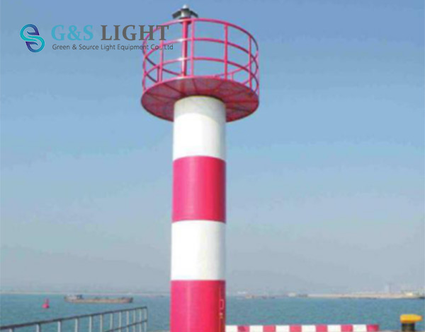 辽宁灯塔使用四面可调式太阳能航标灯